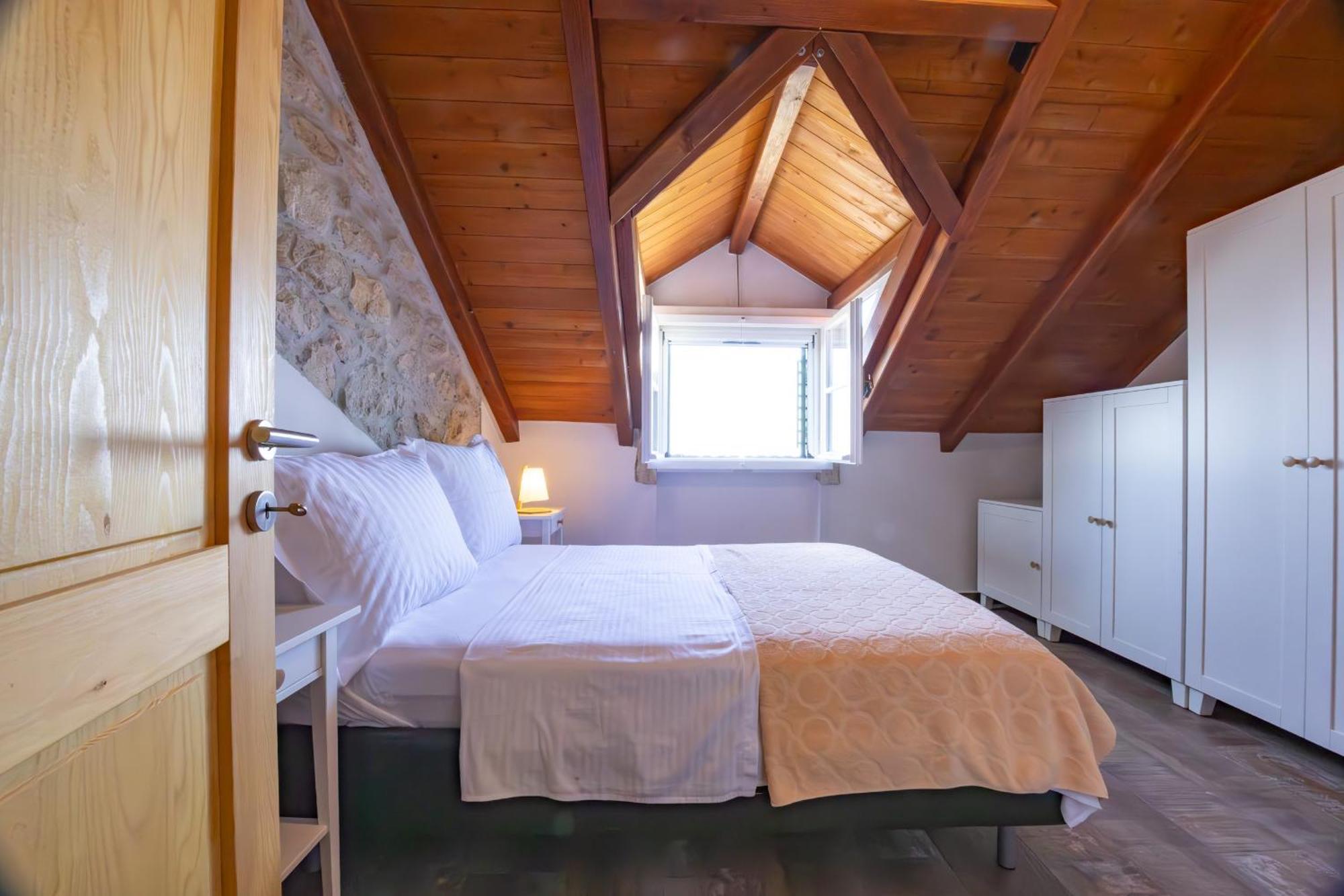 הוילה Stone House Kurtic Stara פודגורה מראה חיצוני תמונה